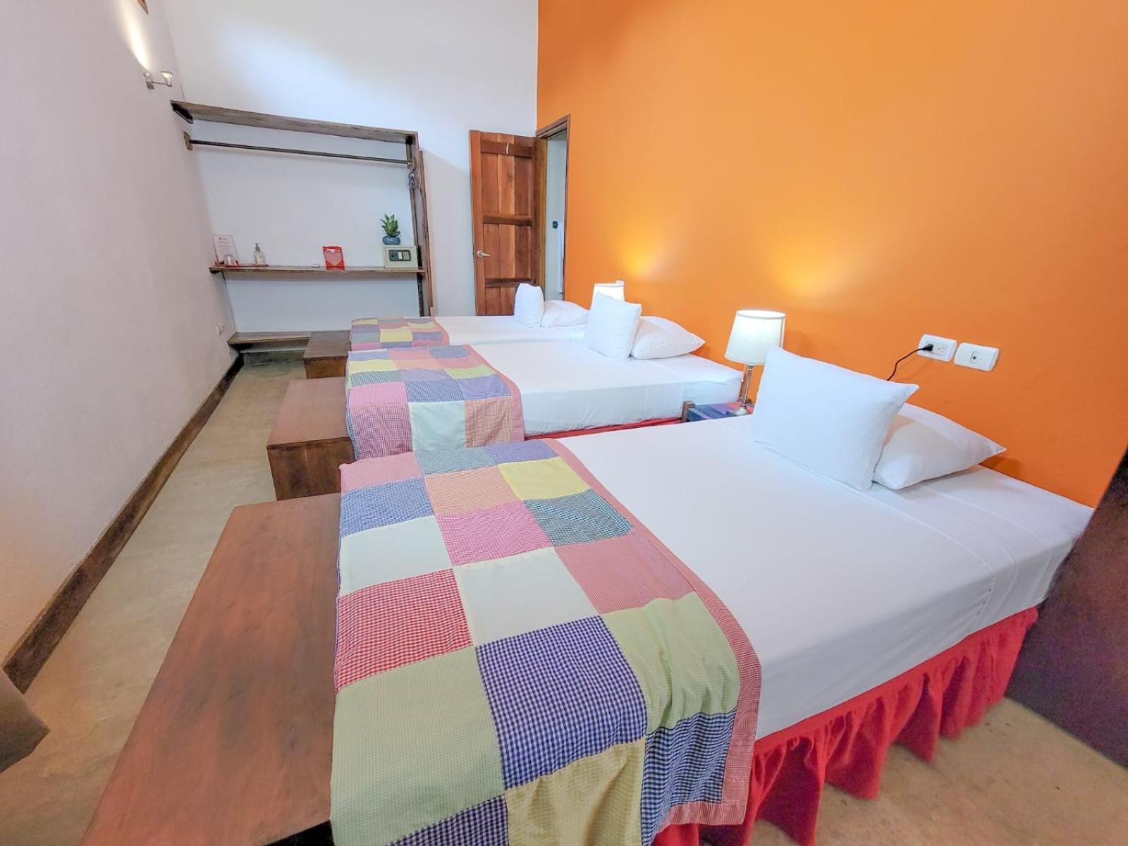 Hotel Con Corazon غرناطة المظهر الخارجي الصورة